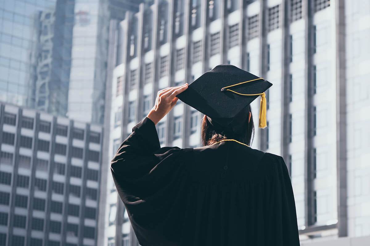 the-truth-about-getting-a-high-salary-after-graduation-expectations-vs