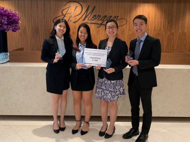 SMU TEAM WINS THE 4TH NATIONAL HUMAN RESOURCE CASE COMPETITION