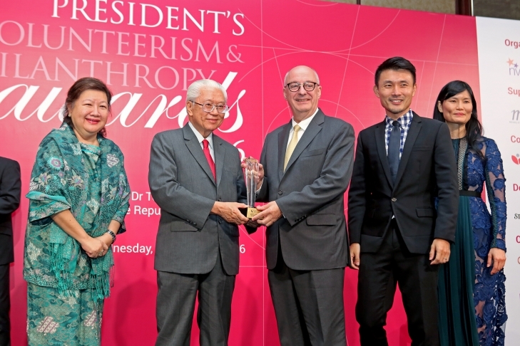 SMU WINS ANNUAL PINNACLE AWARD WHICH CELEBRATES EXEMPLARY GIVERS